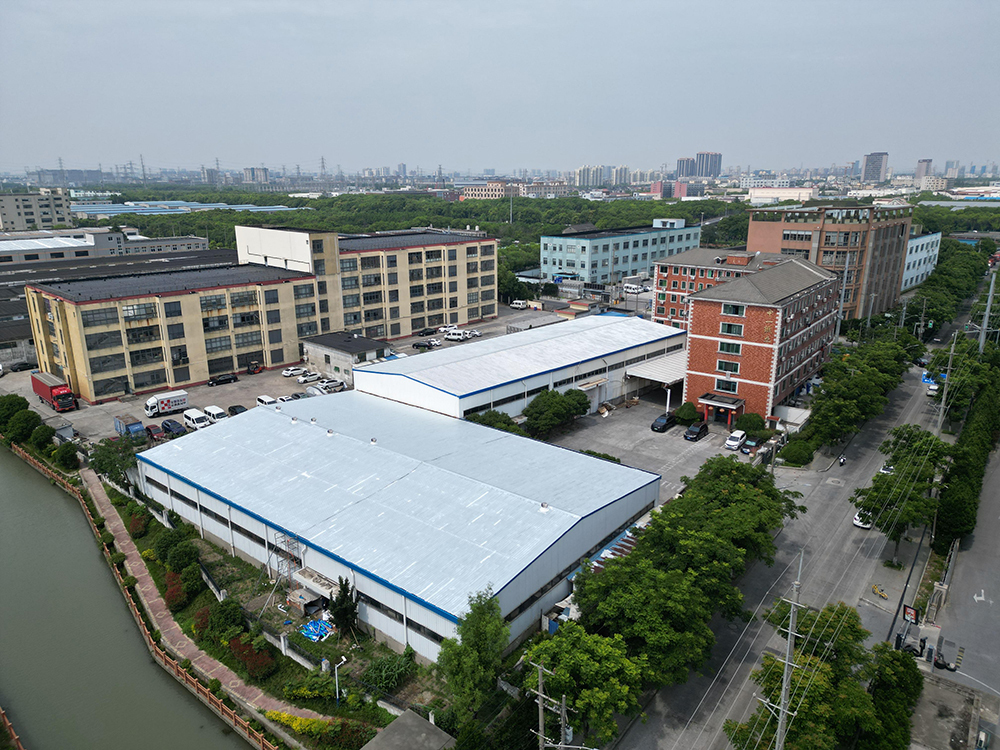 Shanghai Songjiang District Industrial Plant Metal Roofing Project